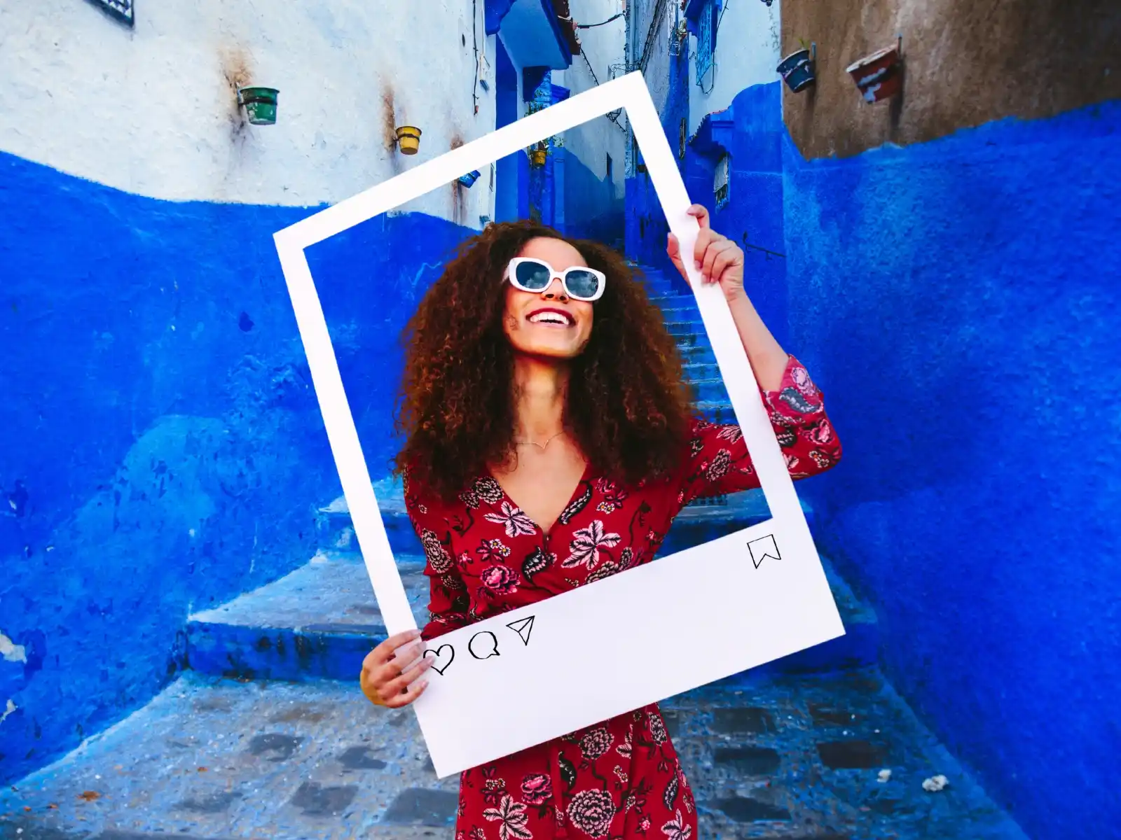 Authentic Morocco vs Instagram Morocco: What Tourists Actually See (Behind the Scenes)